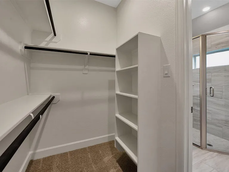 1328 Wicklow Forest St — Photo 26