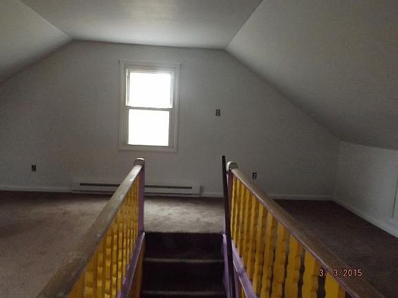 3rd image of 1655 W Norwegian St