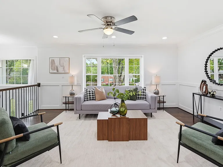 7504 Dolce Dr — Photo 17
