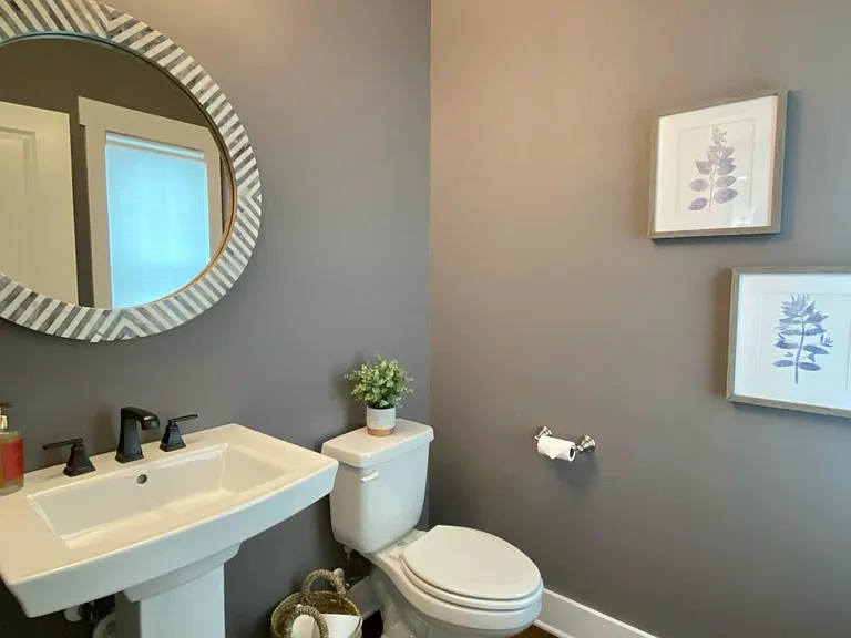 1002A Caldwell Ave — Photo 14