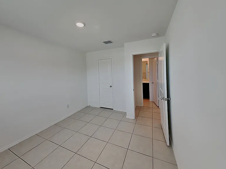 2644 Turtle Dove Dr — Photo 11