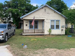 1408 N Levi St, Victoria, TX 77901