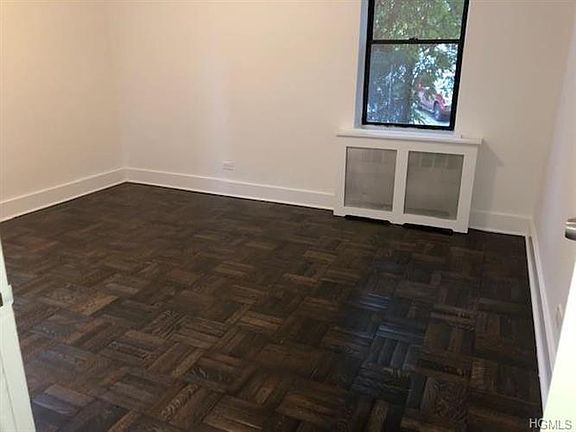 4th image of 43 Amberson Ave APT 1C