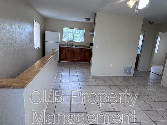 4th image of 105 Seville St