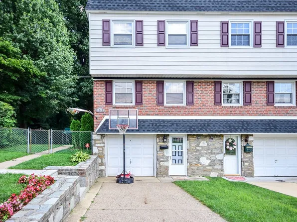 8243 Winthrop St, Philadelphia, PA 19136