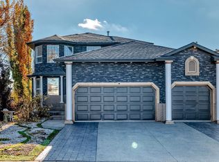 10315 175th Ave NW, Edmonton, AB T5X5W9