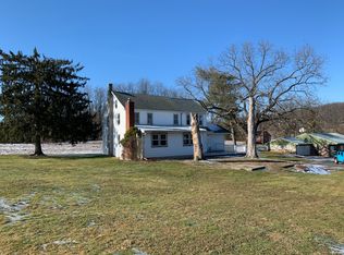 1080 Forest Hill Rd, Stevens, PA 17578