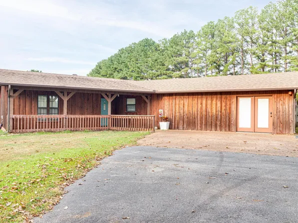 1701 Fairview Rd, Paragould, AR 72450