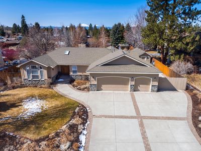 61235 Sarah Dr, Bend, OR, 97702