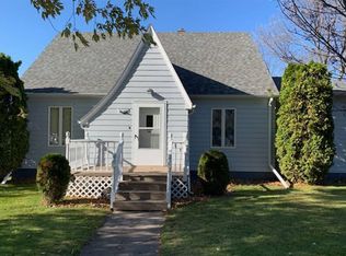 211 Hillestad Ave N, Fosston, MN 56542