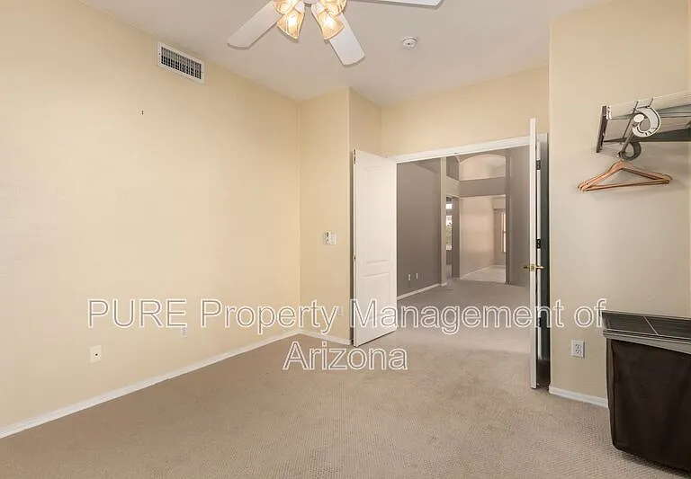 10652 W Coronado Rd — Photo 14