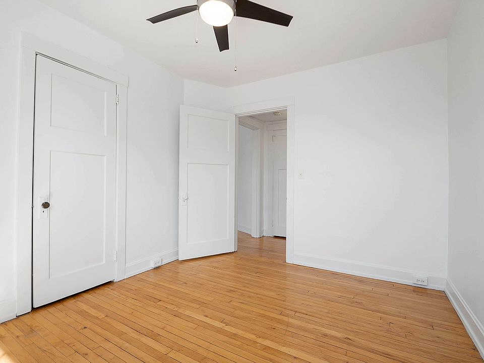 4330 Smith Rd Bedroom View