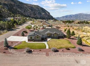 752 W Shuhthagi Ln, Kanarraville, UT 84742