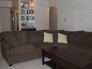 1st image of 915 N York St APT 306