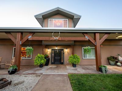 1272 19th Ave, McPherson, KS, 67460
