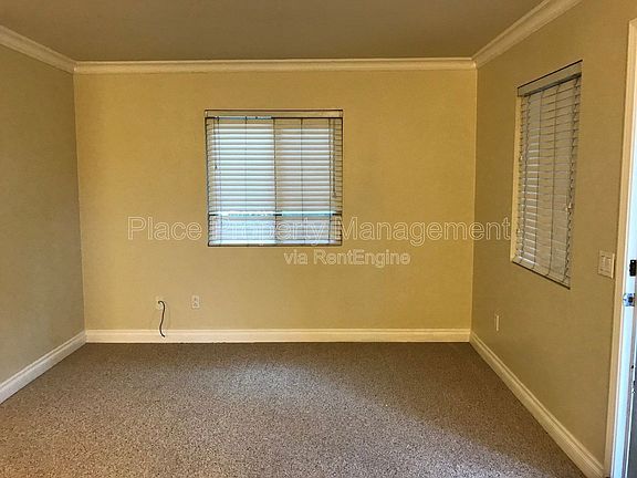 2nd image of 1423 Graves Ave Unit 163