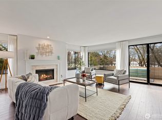 7850 E Green Lake Dr N APT 101, Seattle, WA