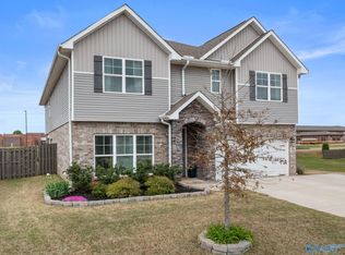 88 Sage Oak Dr, Decatur, AL 35603