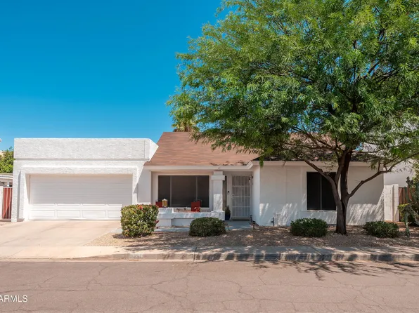 3226 E TOPEKA Drive, Phoenix, AZ 85050