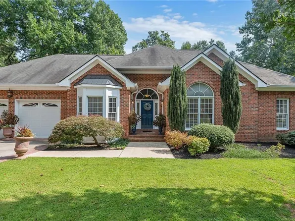 415 Coffey Ave, North Wilkesboro, NC 28659