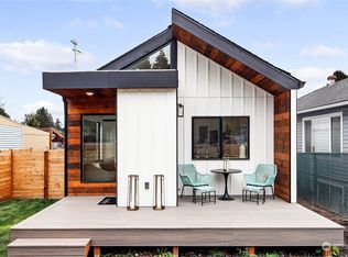 9016 12th Ave SW, Seattle, WA 98106