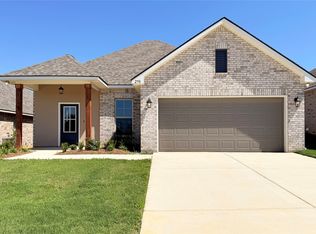 298 Cessna Dr, Shreveport, LA 71106