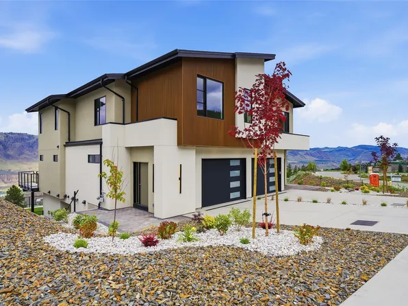 2247 Coldwater Dr, Kamloops, BC V2E 2M4