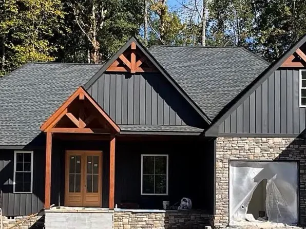 327 Shadows Lawn Dr, Athens, TN 37303