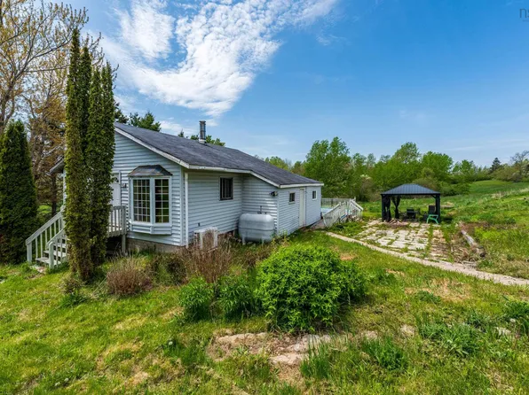 445 Highway 201, Moschelle, NS B0S 1A0