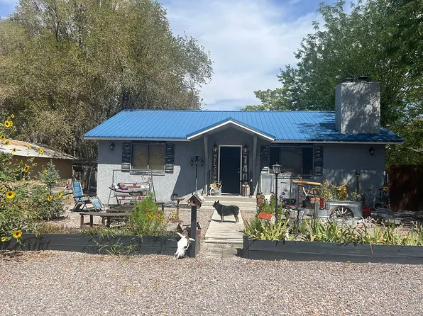 740 A St, Caliente, NV 89008