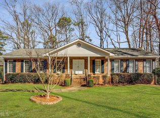 5759 Chamblee Dunwoody Rd, Dunwoody, GA 30338
