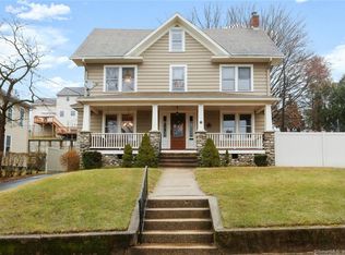 18 1st Ave, Seymour, CT 06483