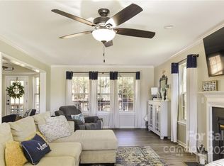 782 Knightswood Rd, Fort Mill, SC 29708