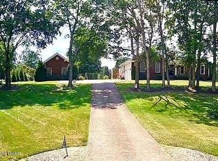 2513 Eastwood Cir, Crestwood, KY 40014