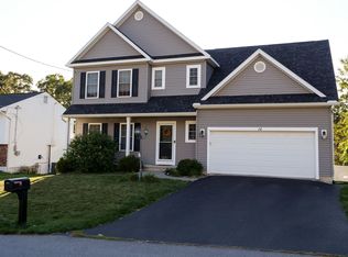 14 Mohawk Ave, Latham, NY 12110