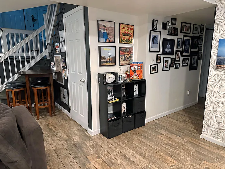 605 Kensington Ave — Photo 19