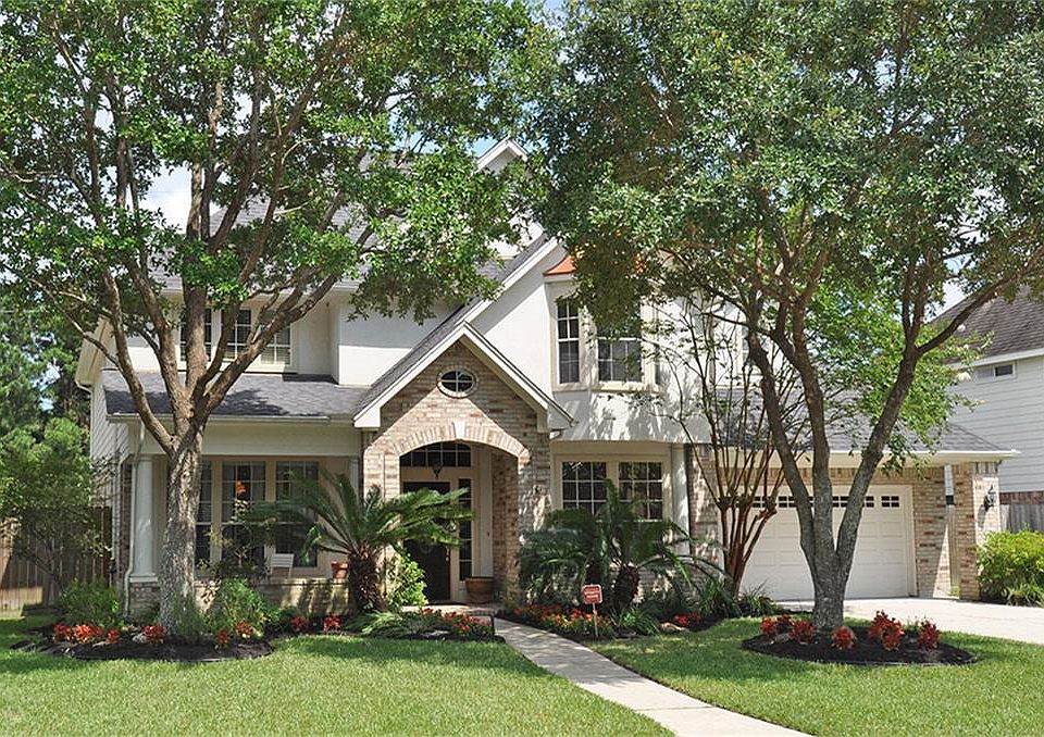 1st image of 8010 Trophy Place Dr