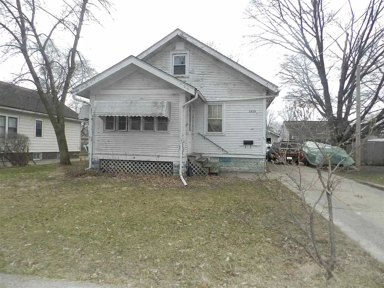 2829 10th St photo 1