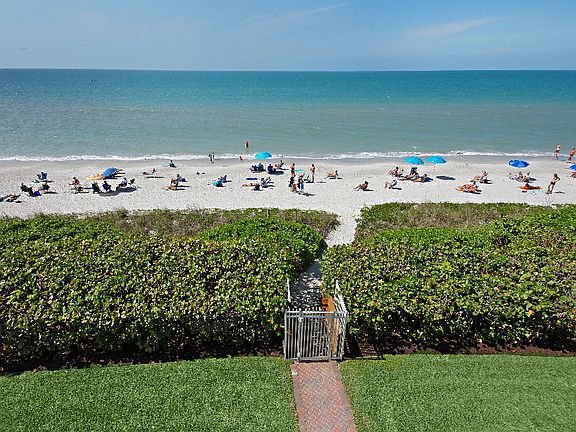 5th image of 9051 Gulf Shore Dr APT 202
