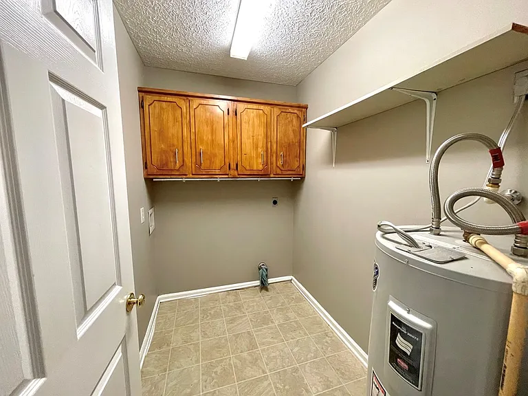 926 Lc Ave — Photo 6