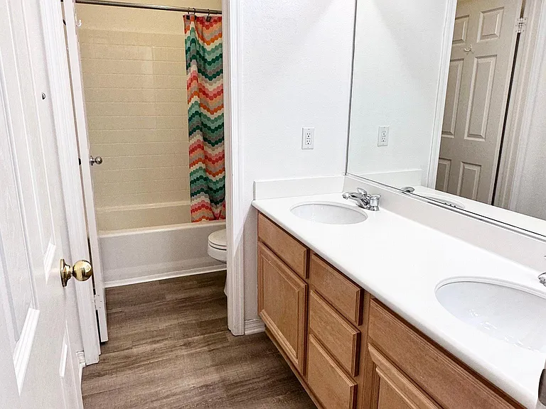 4343 Club Vista Dr — Photo 28