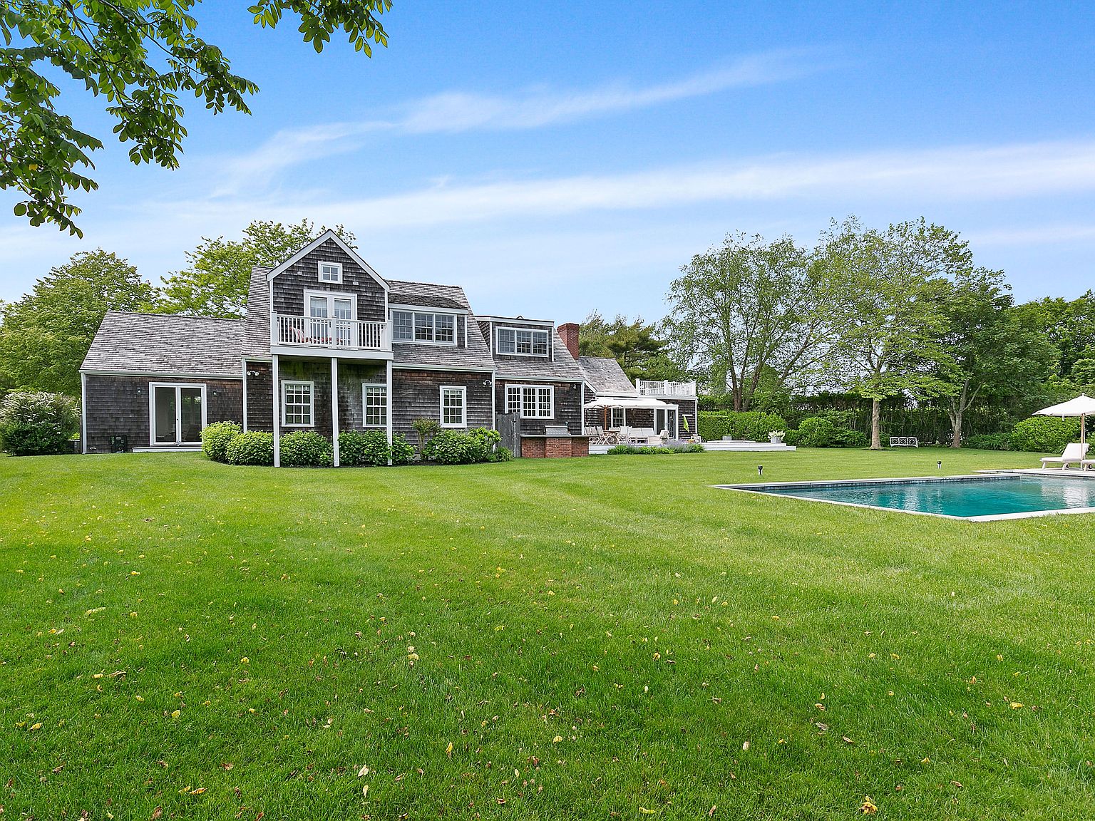 69 Mecox Fields Ln, Bridgehampton, NY 11932 | Zillow