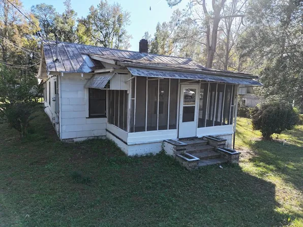 1576 S Pinetree Blvd, Thomasville, GA 31792