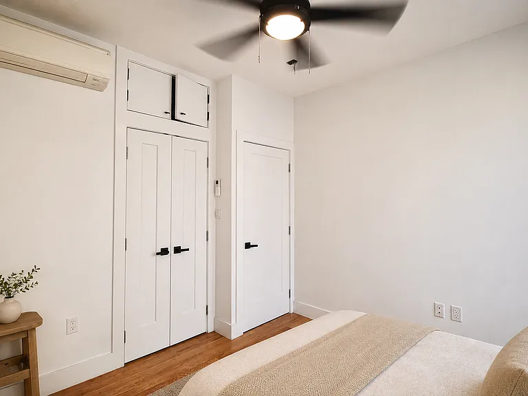 279 Kosciuszko St #409 — Photo 7