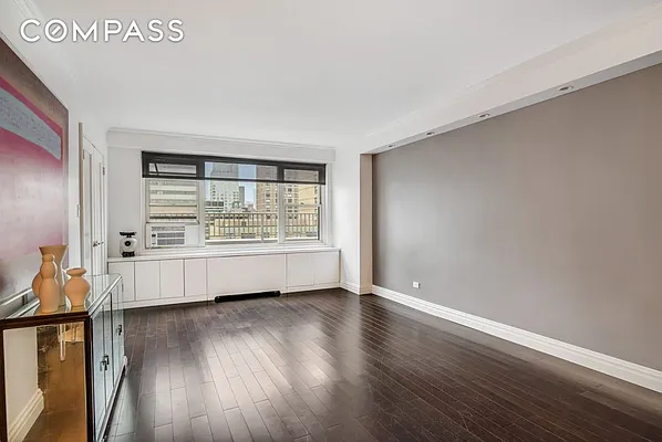 Sold by Compass | media 3