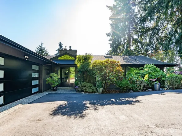 4364 E Mercer Way, Mercer Island, WA 98040