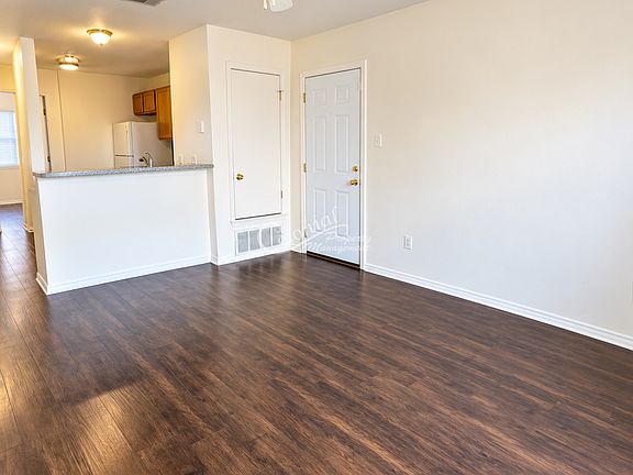 2nd image of 3902 Gus Dr APT D