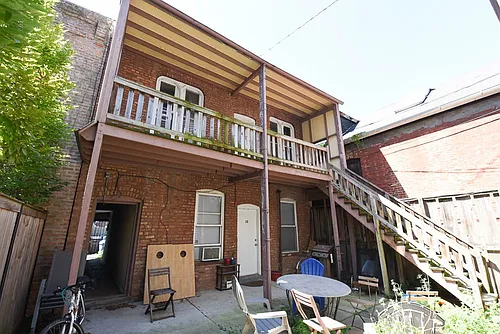 1927 W Schiller St #1 Photo 1