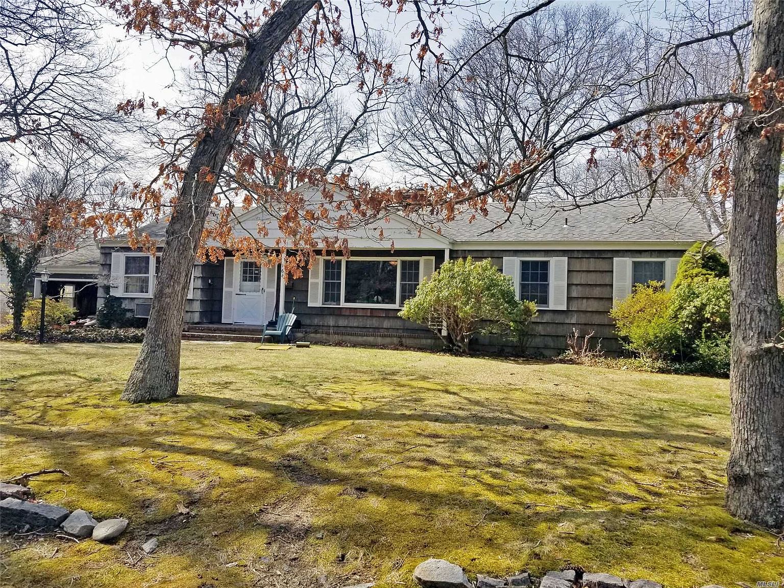 164 Gillette Ave, Bayport, NY 11705 Zillow