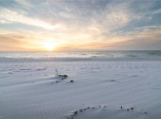 3003 Gulf Shore Blvd N APT 101, Naples, FL 34103